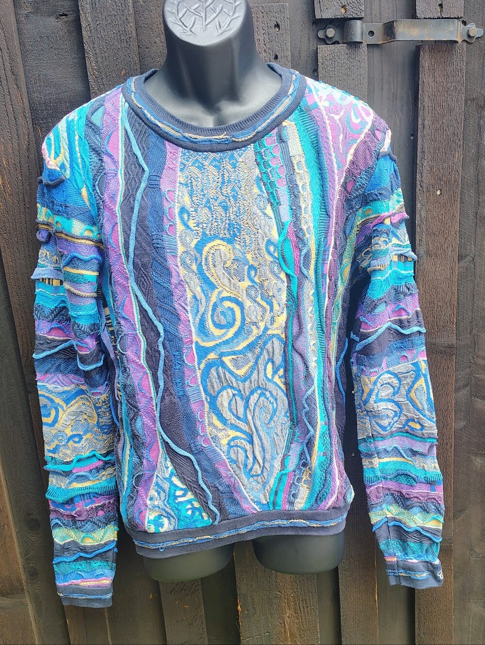 COOGI Men's Multicolor Textured Crewneck Sweater in Blue, Purple, Teal